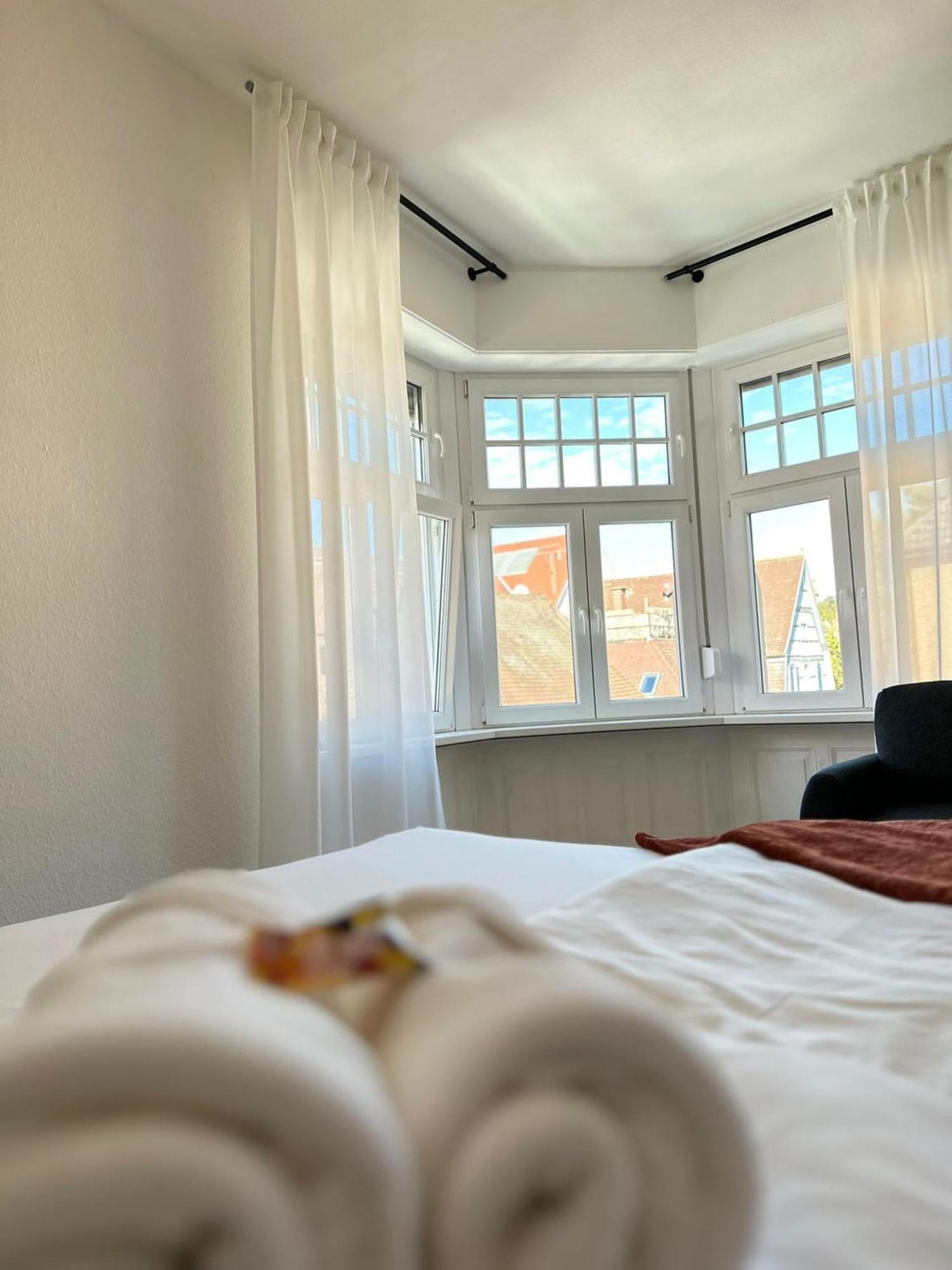 Amao-Brown I Exklusives City-Apartment I 85Qm I Privatparkplatz & Komfort I King-Size Bed Lahr  Dış mekan fotoğraf